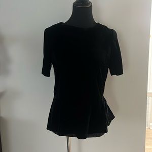 Brand New / Never worn / Banana Republic valore short sleeve peplum top